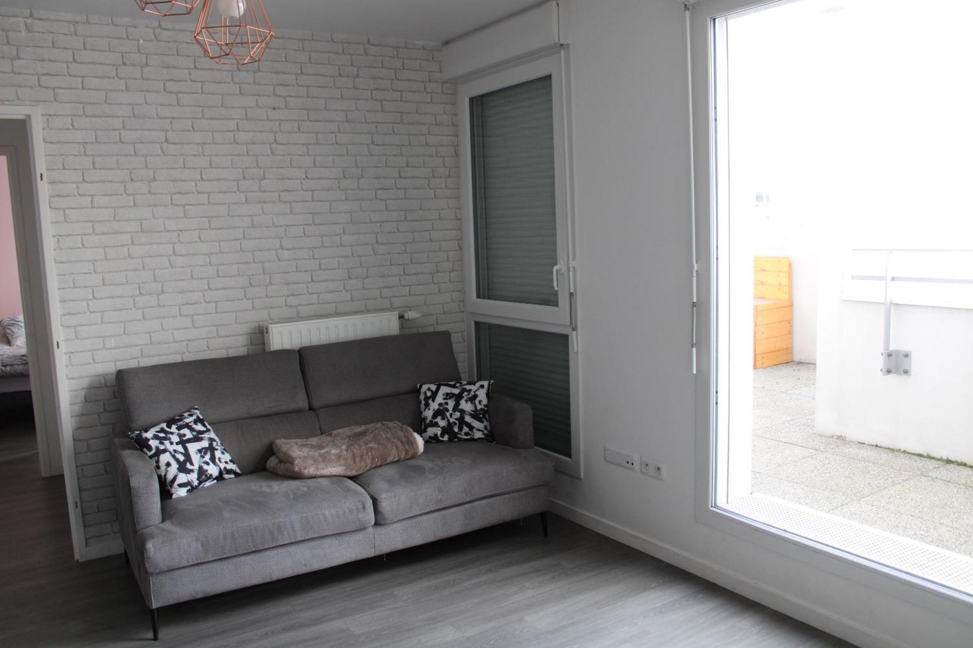 Apartamento 3 Pieces + Terrasse Dernier Etage Proche Centre Meaux Exterior foto
